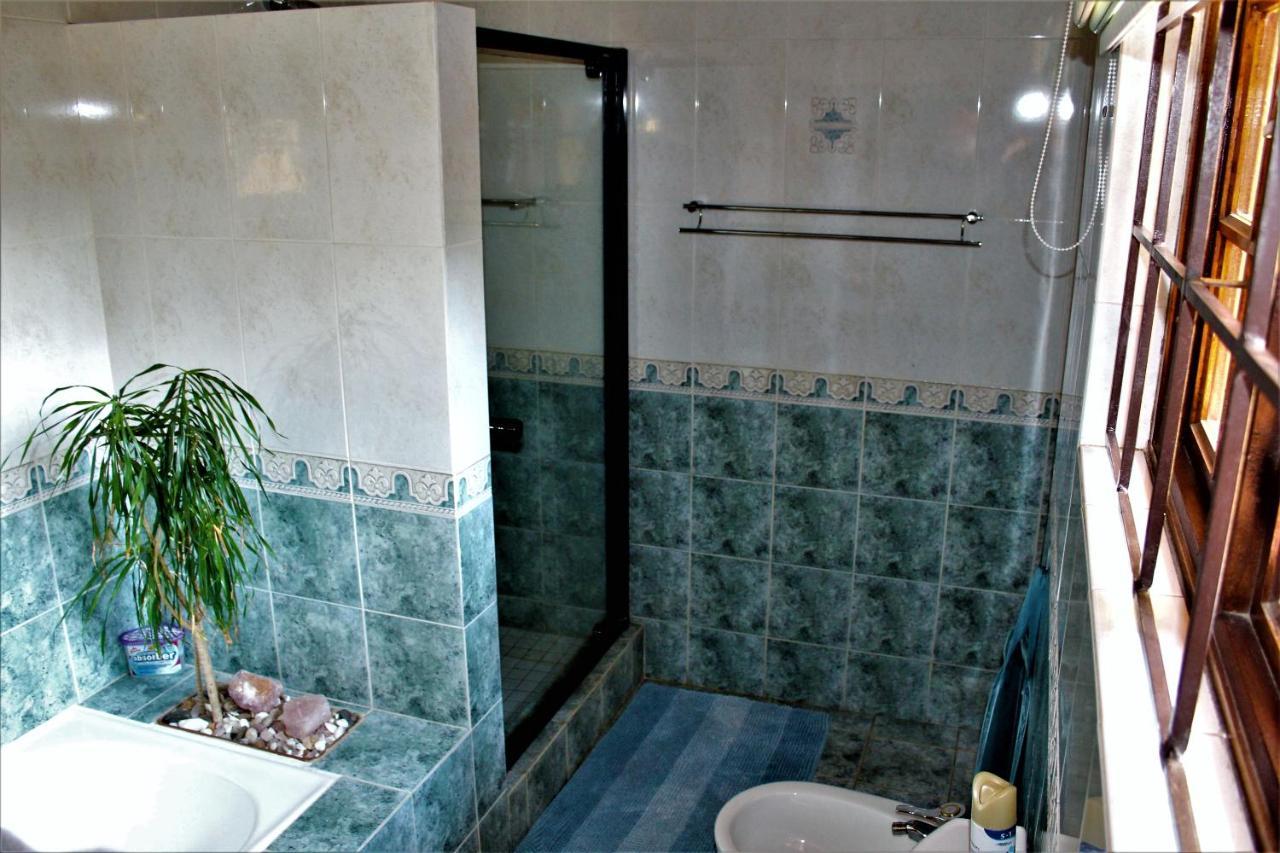 Villa Stella Guest House Эденвейл Экстерьер фото